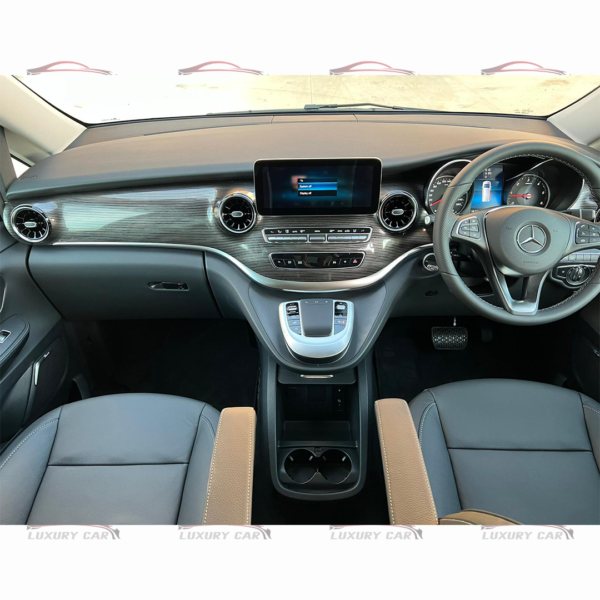 Luxe Car - Mercedes Benz V250 1 Mercedes-Benz V250 - Wedding Car Rental, Corporate Car Rental, Car Hire, Braeside, Melbourne