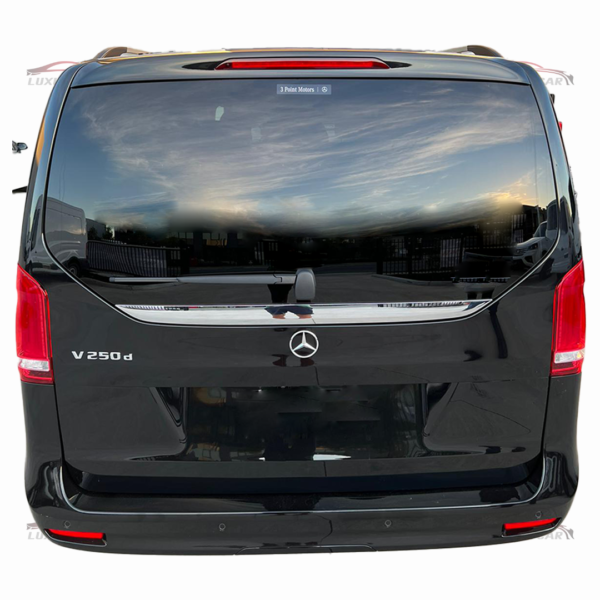 Luxe Car - Mercedes Benz V250 10 Mercedes-Benz V250 - Wedding Car Rental, Corporate Car Rental, Car Hire, Braeside, Melbourne