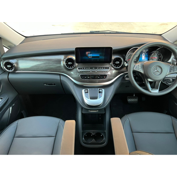 Luxe Car - Mercedes Benz V250 8 Mercedes-Benz V250 - Wedding Car Rental, Corporate Car Rental, Car Hire, Braeside, Melbourne