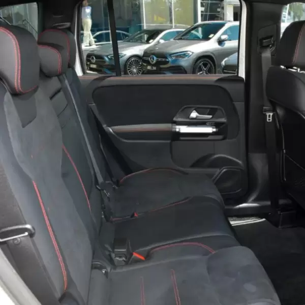 Luxe Car - Mercedes Benz GLB200 Best Luxury Car In Melbourne Cheapest Hire Affordable 1 1 Mercedes Benz GLB200 - Wedding Car Hire, Corporate Car Hire, Car Rental, Braeside, Melbourne Mercedes Benz GLB200